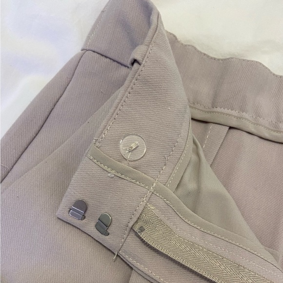 Abercrombie and fitch Taupe high-waisted pleated trousers in LONG - Picture 7 of 10